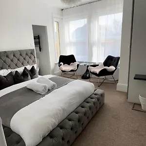  Guest house Seaside Florence 5 Min From Parking United Kingdom